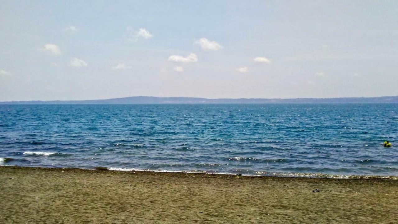 Alloggio Turistico D'Annunzio Bracciano  Exterior foto